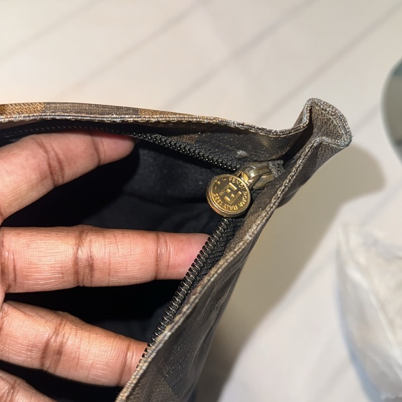 Fendi, Pequin Stripes PVC Handbag Tote 10in x 9in x 7.5in GUC - Picture 8 of 12